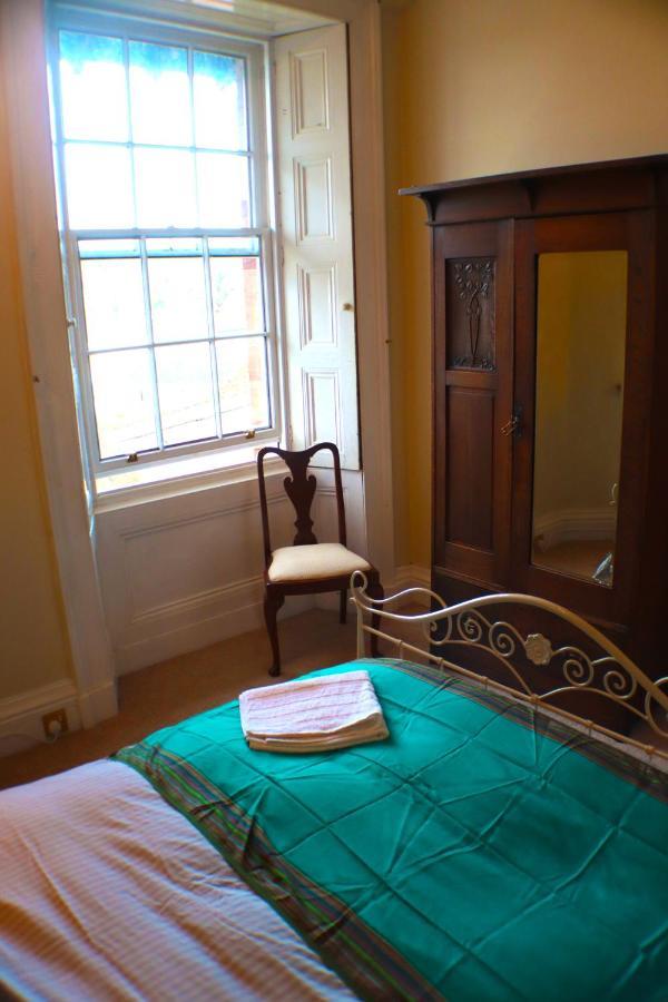 Grand Top Floor Apartment In The Royal Bank House Maybole Eksteriør billede